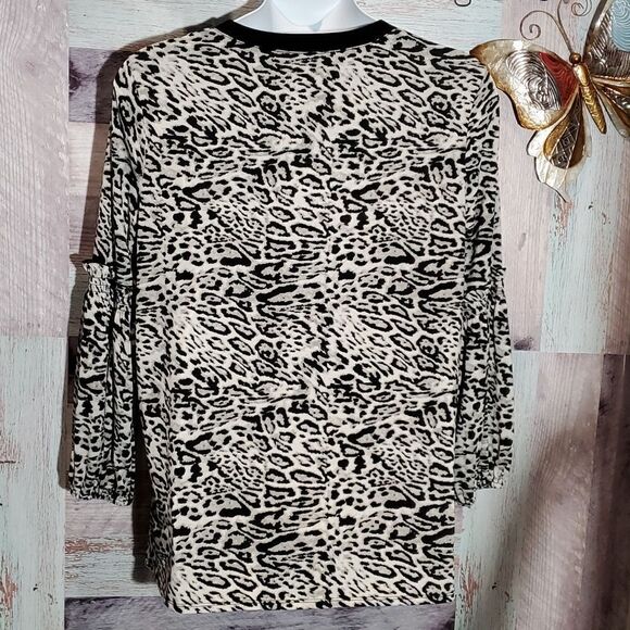 Cato Black Gray Animal Print Ruffle Sleeve VNeck Popover Blouse Shirt Sz L 723 - Picture 6 of 8